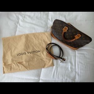 Louis Vuitton Alma PM